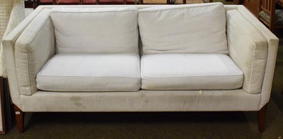 Lot 1302 - A modern Colefax and Fowler Kingcombe, cream fabric upholstered sofa, ''The Cambridge'' 183cm wide