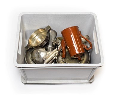 Lot 3134 - Union Castle Line Metalware Group 2 platters, 4 bottle coasters, heavy ashtray with matchbox...