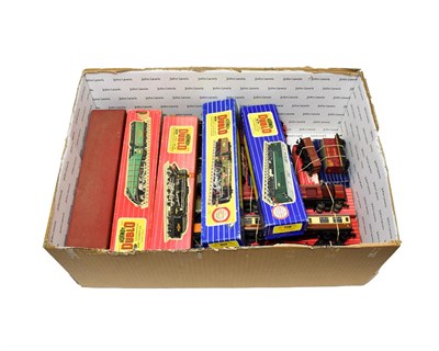 Lot 3160 - Hornby Dublo 2/3 Rail Rolling Stock a collection of 23 boxed examples (generally G boxes G-F)...