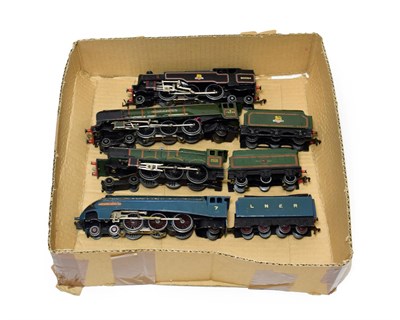 Lot 3186 - Hornby Dublo 3 Rail Locomotives Sir Nigel Gresley, Bristol Castle, Duchess of Montrose gloss...