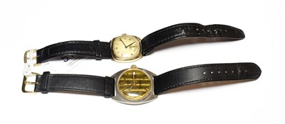 Lot 511 - A 9 carat gold cushion shaped wristwatch and a Monde Top Time gents wristwatch (2)