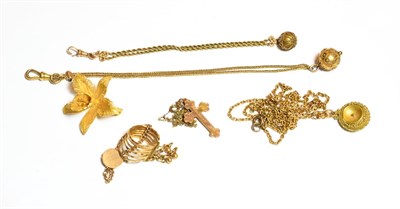 Lot 554 - A collection of miscellaneous jewellery including a filigree flower brooch (pin stamped '750'),...