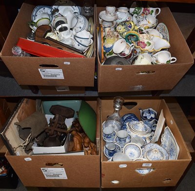 Lot 896 - A quantity of decorative ceramics, including a blue and white Felspar part tea service, Doulton...