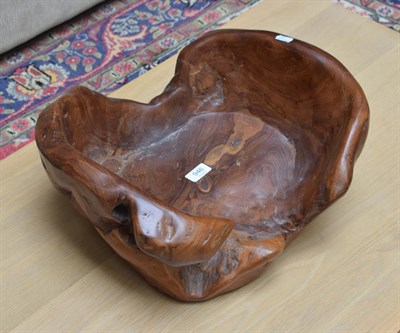 Lot 946 - A root wood bowl