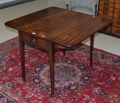 Lot 1137 - A 19th century mahogany Pembroke table