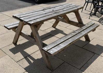 Lot 1279 - A garden picnic bench