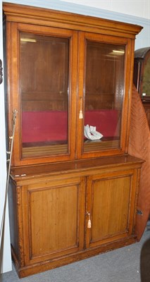 Lot 1309 - A Victorian oak bookcase