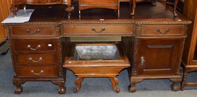 Lot 1414 - A 20th century mahogany partners desk