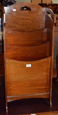 Lot 1416 - An Edwardian mahogany freestanding three-division magazine stand