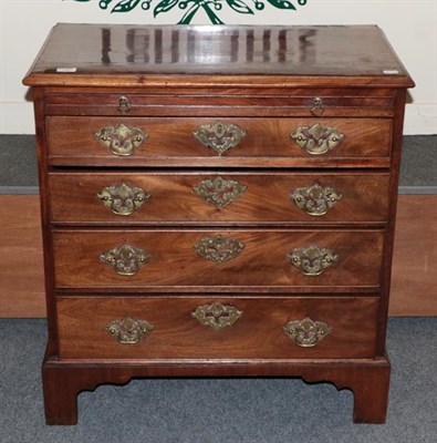 Lot 1457 - George III mahogany bachelors chest of drawers