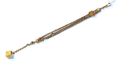 Lot 71 - An Albert/bracelet with attached cube charm, stamped '9C', length 17.5cm