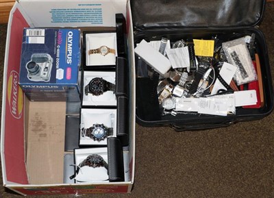 Lot 124 - A selection of modern wristwatches, Seiko digital quarts wristwatch, Citizen digital wristwatch and