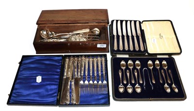 Lot 291 - Various cased sets of silver and plate spoons and flatwares with other items (qty)