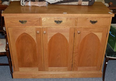 Lot 1380 - A Laura Ashley oak sideboard, 123cm wide