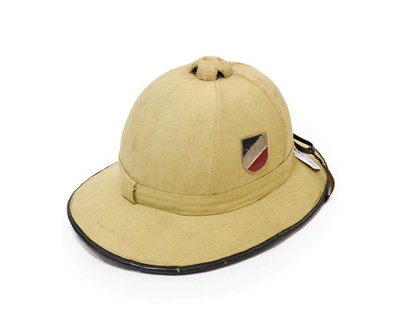 Lot 137 - A German Third Reich 1940 Pattern Tropical Pith Helmet, of cork covered in light tan canvas,...
