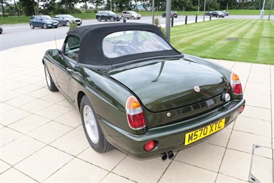 Lot 2266 - 1994 Rover MG RV8 Date of first registration: 14/08/2000 Registration number: M570 XTC VIN...