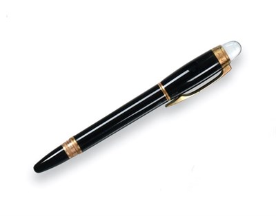 Lot 2108 - A Montblanc Starwalker Fountain-Pen,  Numbered MBBC5HDL1, the black resin body with gilt...