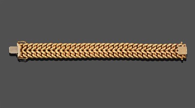 Lot 2151 - A 9 Carat Gold Bracelet, formed of two yellow curb link rows, length 19cm see illustration