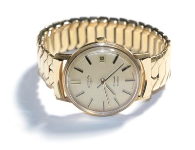 Lot 51 - A gentleman's 9 carat gold Rotary wristwatch