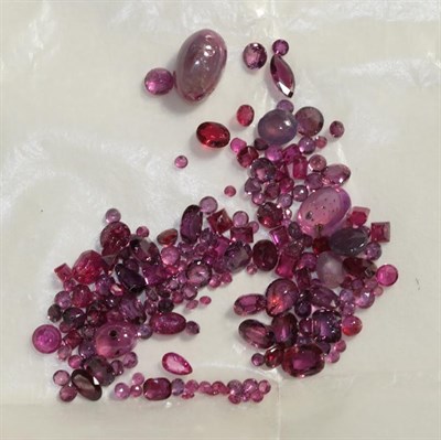 Lot 184 - A quantity of loose rubies totalling 25.66 carat approximately and a selection of cabochon and bead