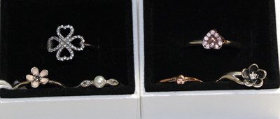 Lot 286 - Six Pandora rings of varying sizes and designs