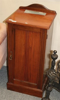 Lot 1320 - Nest of tables with a mahogany tripod table and a bedside cabinet (3)