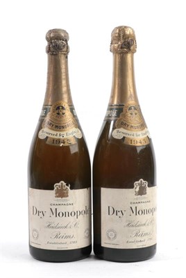 Lot 2014 - Heidsieck & Co. Dry Monopole Champagne 1945 (two bottles)Â
