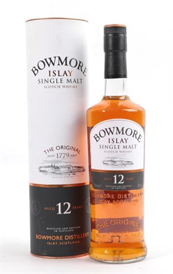 Lot 2186 - Bowmore 12 Year Old Islay Single Malt Scotch Whisky, 40% vol 700ml, in original cardboard tube (one