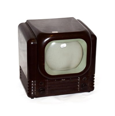 Lot 3091 - A Bush Type TV22 Television Receiver, 1950, 405-line, 9-inch screen, white mask, in stepped figured