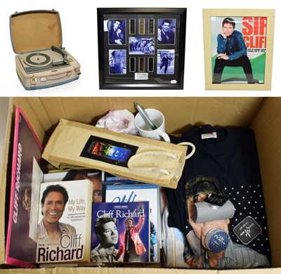 Lot 3131 - Cliff Richard Related Items including hand signed bottle of Vida Nova 2014 wine with mug and...