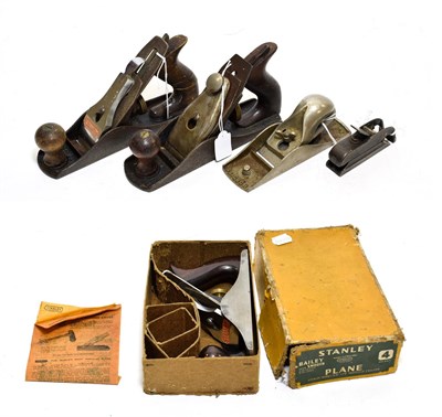 Lot 3174 - Five Woodworking Planes Stanley No.4 (boxed) Record No.4 with Rapier cap, Bailey no.3 with...