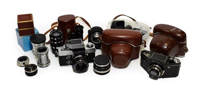 Lot 3222 - Various Exakta Cameras RTL1000 with Oreston f1.8 50mm lens, Varex IIa with Zeiss Tessar f2.8...