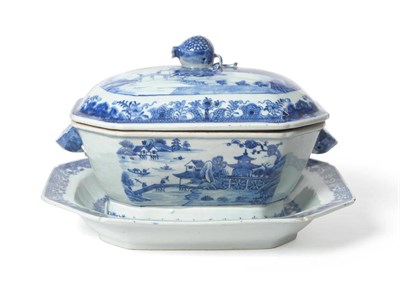 Lot 176 - A Chinese Blue and White Export Porcelain Tureen, Cover and Similar Stand, Qianlong, circa...