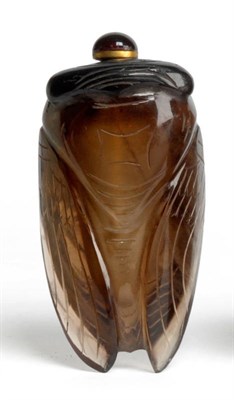 Lot 248 - A Chinese Brown Quartz Cicada Snuff Bottle, Qing Dynasty, naturalistically carved,  on a leaf,...