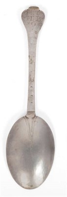 Lot 389 - A William III Provincial Trefid Spoon, indistinctly marked with a device, circa 1694, with lacework