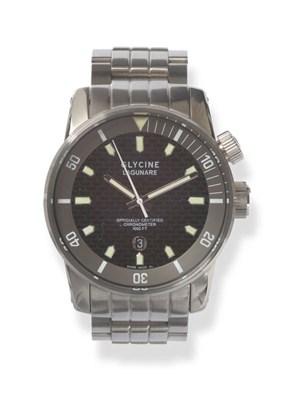 Lot 426 - A Stainless Steel Automatic Calendar Centre Seconds Wristwatch, signed Glycine, Lagunare,...