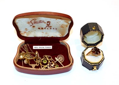 Lot 199 - A 9 carat gold garnet cluster ring, finger size S, a 9 carat gold cross pendant, a pair of 9...