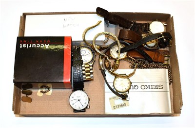 Lot 327 - A selection of gents and lady's wristwatches including Seiko bi-metal chronograph quartz...