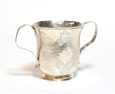 Lot 356 - A George II silver cup, by William Shaw and William Priest, London, 1759, tapering and on spreading