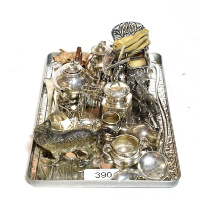 Lot 390 - A group of assorted silver, including a miniature scrollwork horse and carriage, a miniature...