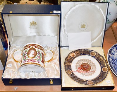 Lot 461 - Spode Royal commemorative loving cup and plate, both with boxes (2)