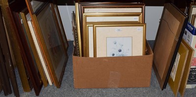 Lot 1066 - A large quantity of pictures, prints, etchings and engravings