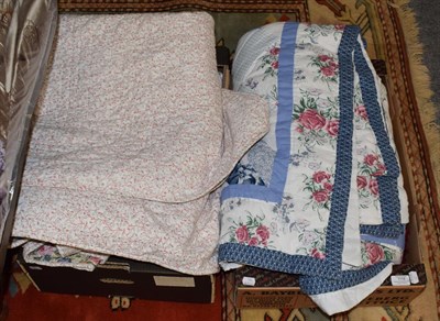Lot 1118 - Assorted white cotton night dresses, gents scarves and two modern quilts (two boxes)
