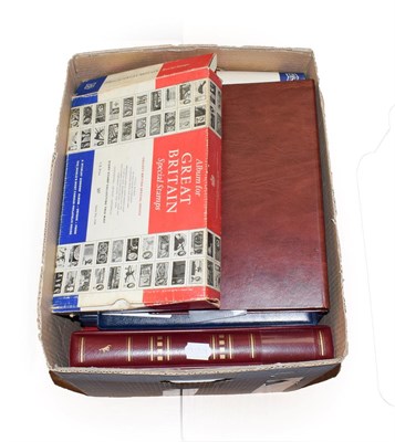 Lot 2002 - Empty: 9 FDC/Ring Binders with Sleeves, 2 Stockbooks and 2 Special Issue GB stamp albums