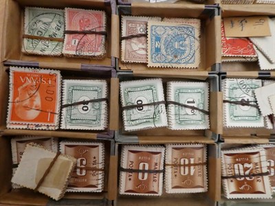 Lot 2031 - 1000s Stamps in bundles off paper on 15 trays, From 1920s - 1950s China/Japan/USA/Canada/Spain...