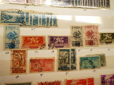Lot 2033 - Air Ambulance: 18 assorted Albums/Stockbooks worldwide selection from 1890 - 1990 1000s stamps...