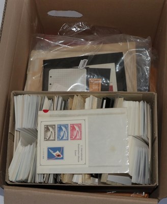 Lot 2080 - Large Box Germany/States 1872 -2009 3 Albums/ 4 Stock books plus many loose album pages a true...