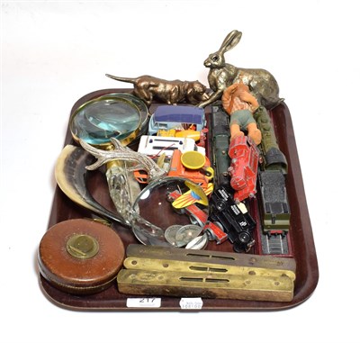 Lot 217 - Mixed collectibles including three brass and wood Hockley Abbey spirit levels, tape measure in...