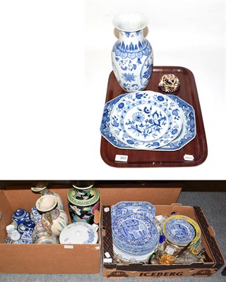 Lot 303 - A 20th century Meissen blue and white plate; a 20th century Chinese export dish; a Chinese baluster