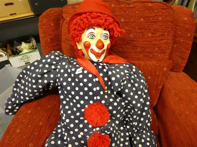 Lot 370 - A collection of 20th/21st century various string and other puppets, harlequin and clown dolls, dumb